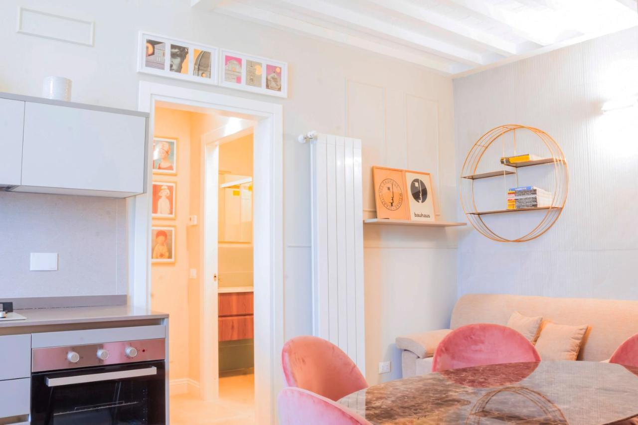 Alighieri Boutique Apartment Флоренция Экстерьер фото