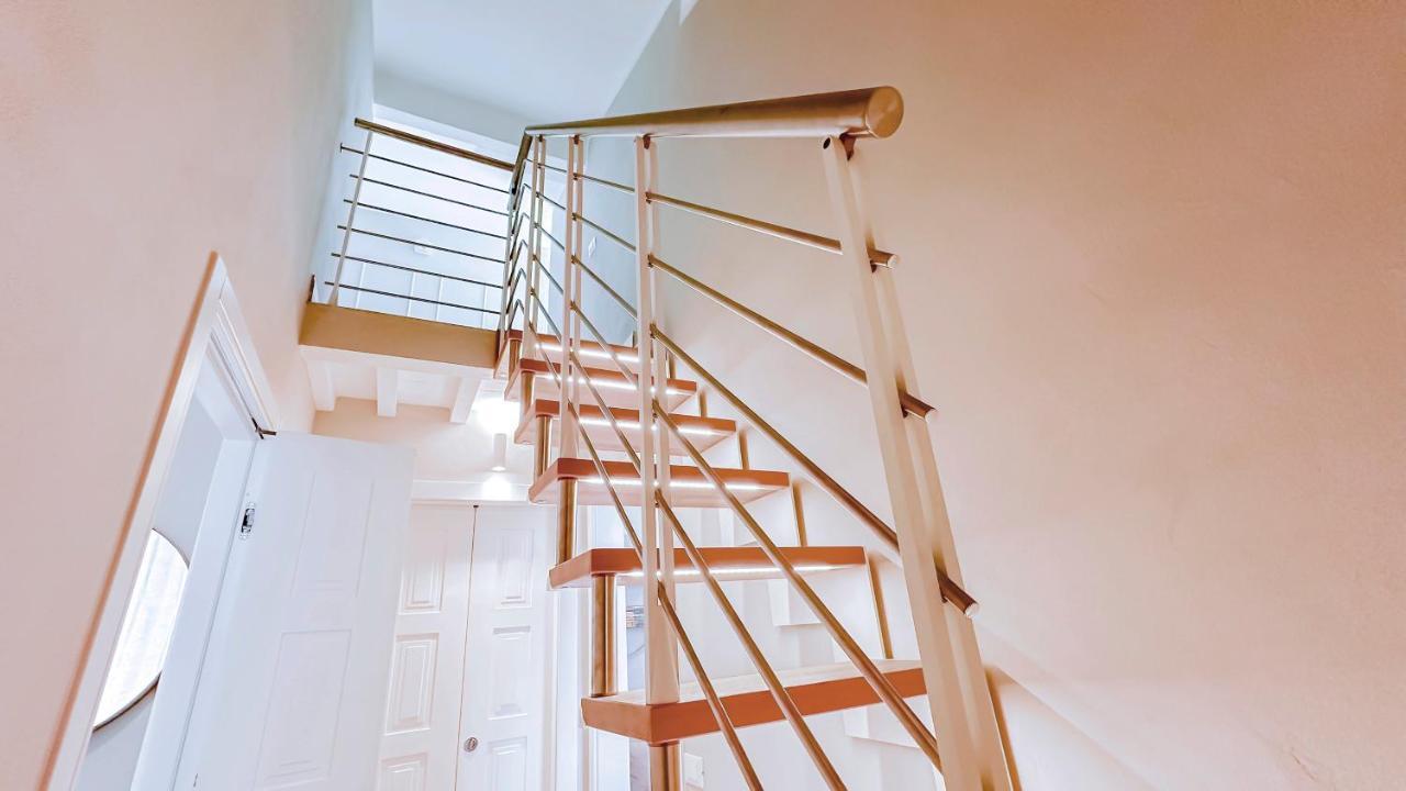 Alighieri Boutique Apartment Флоренция Экстерьер фото