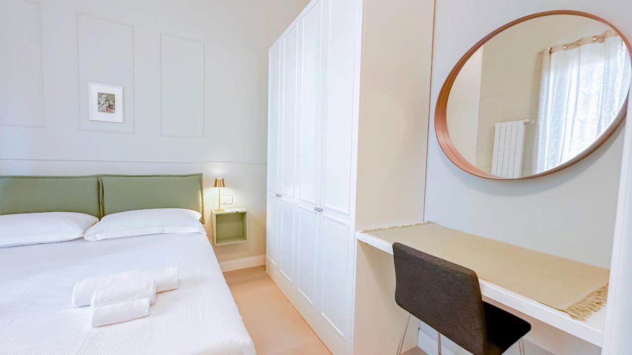 Alighieri Boutique Apartment Флоренция Экстерьер фото